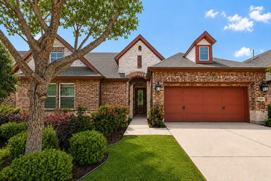 Property photo for 6839 Pioneer Trail, Katy, TX