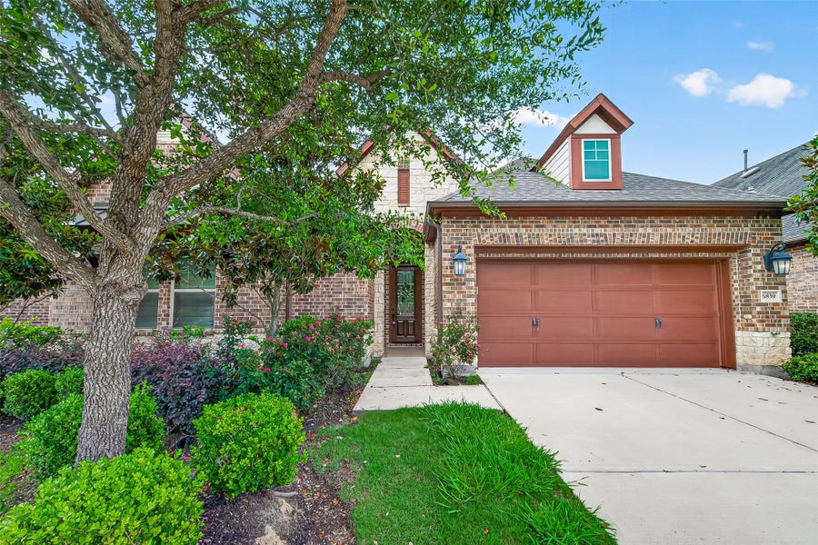Property photo for 6839 Pioneer Trail, Katy, TX