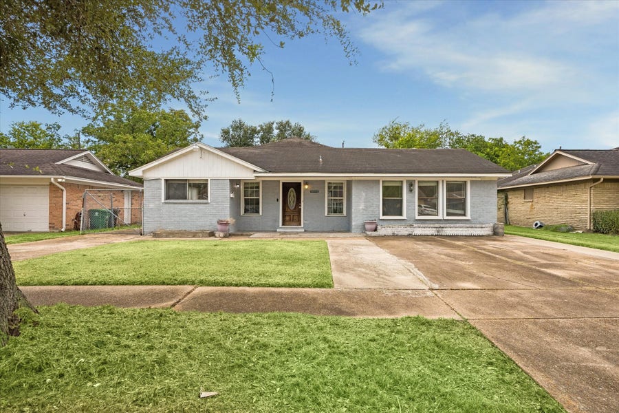 Property photo for 10910 Keese Drive, Houston, TX