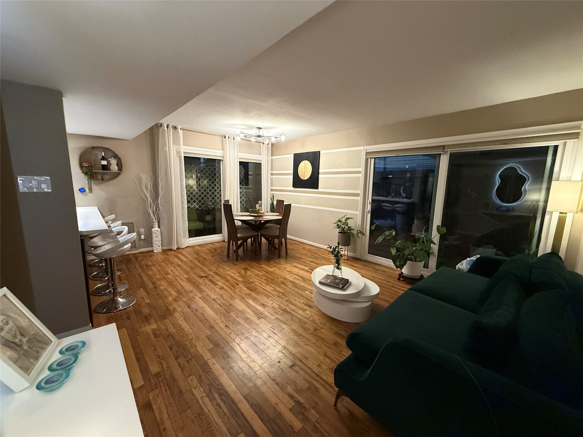 909 Silber Rd 28E Road, #28E, Houston, TX 77024 909 Silber Rd 28E Road, #28E, Houston, TX 77024