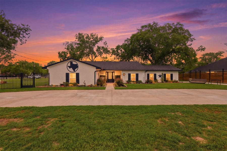 Property photo for 5111 Brookside Road, Brookside, TX