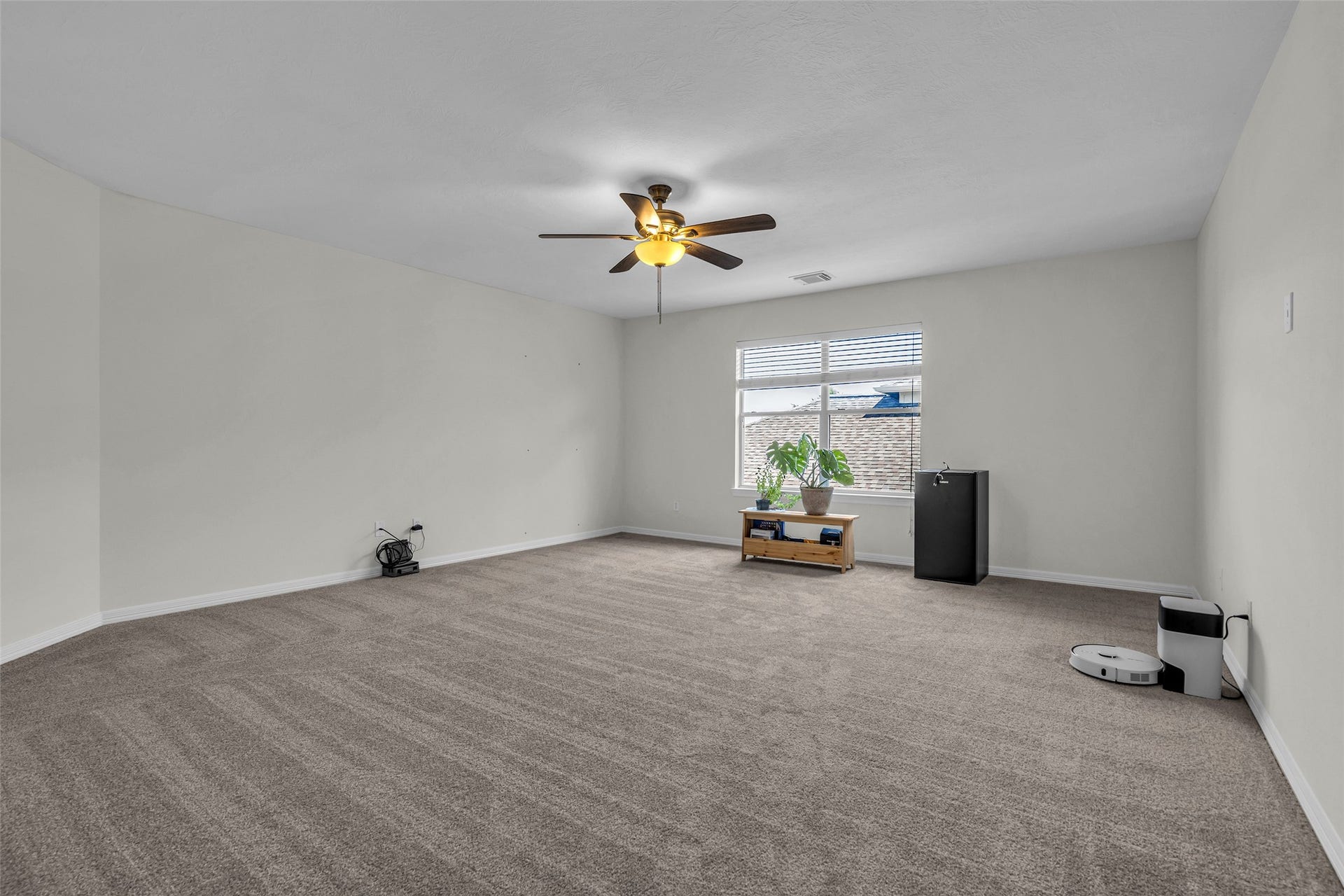 Upstairs game room or additional living room