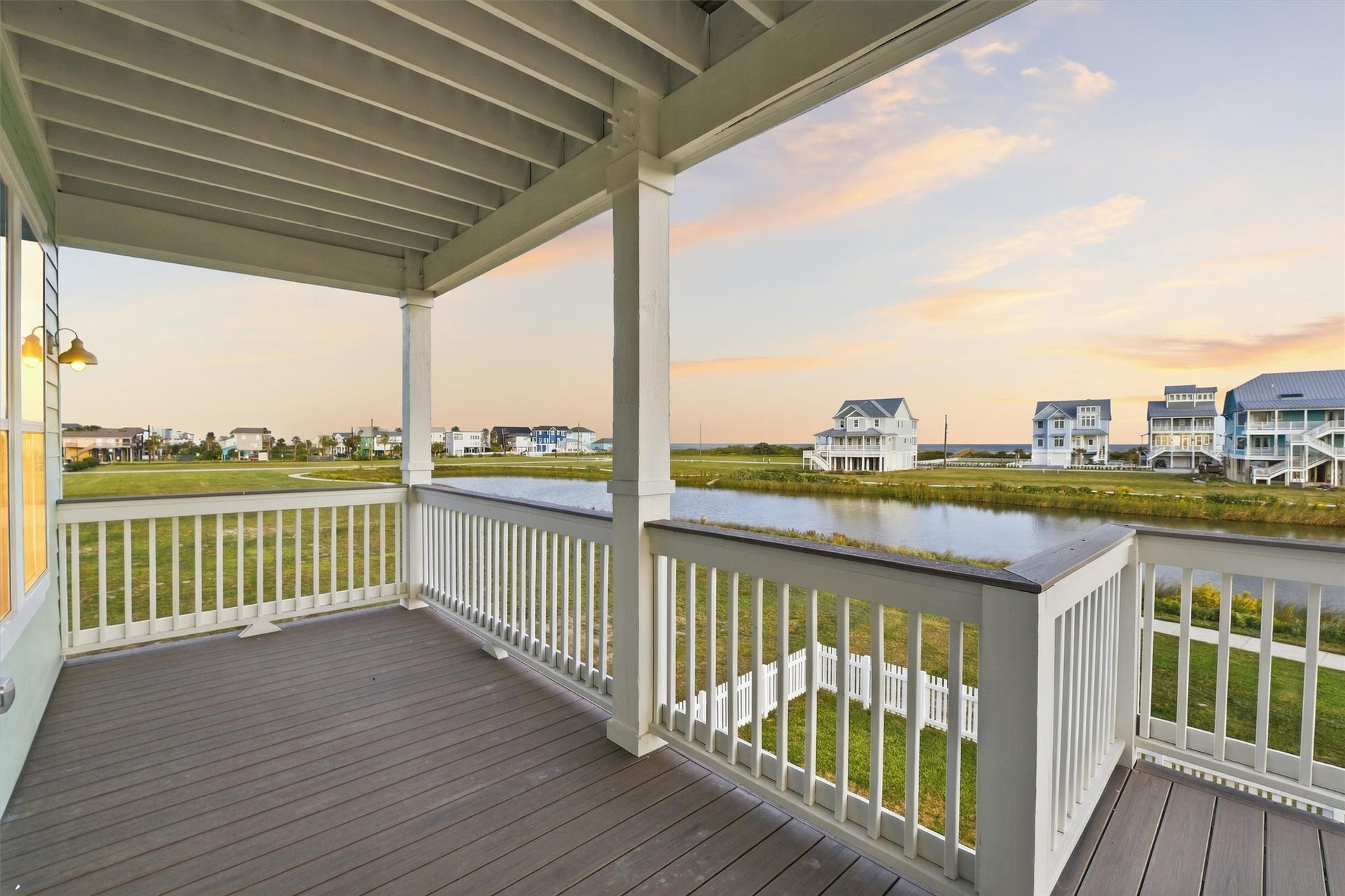 11327 Starfish Drive, Galveston, TX 77554 11327 Starfish Drive, Galveston, TX 77554