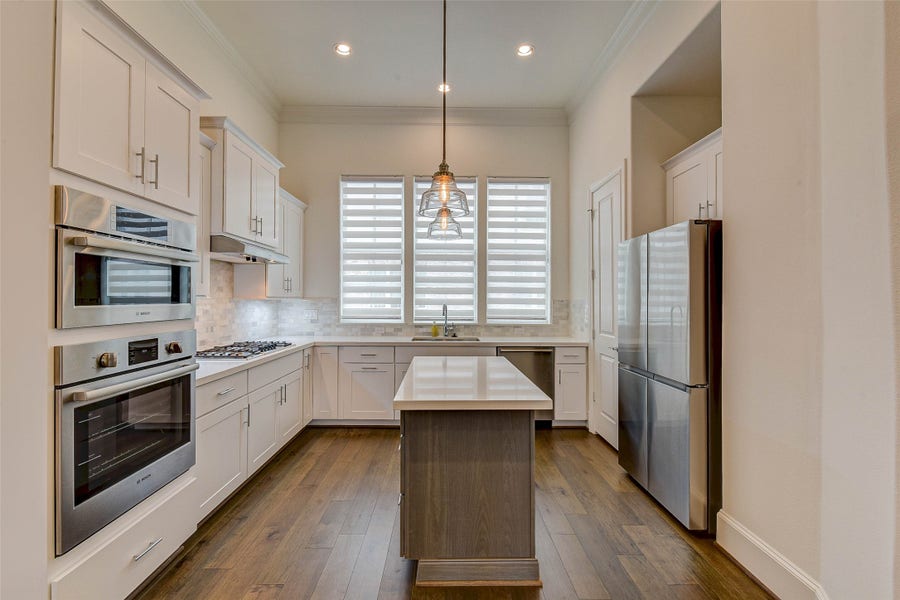 Property photo for 2724 Dolce Oaks Drive, Houston, TX