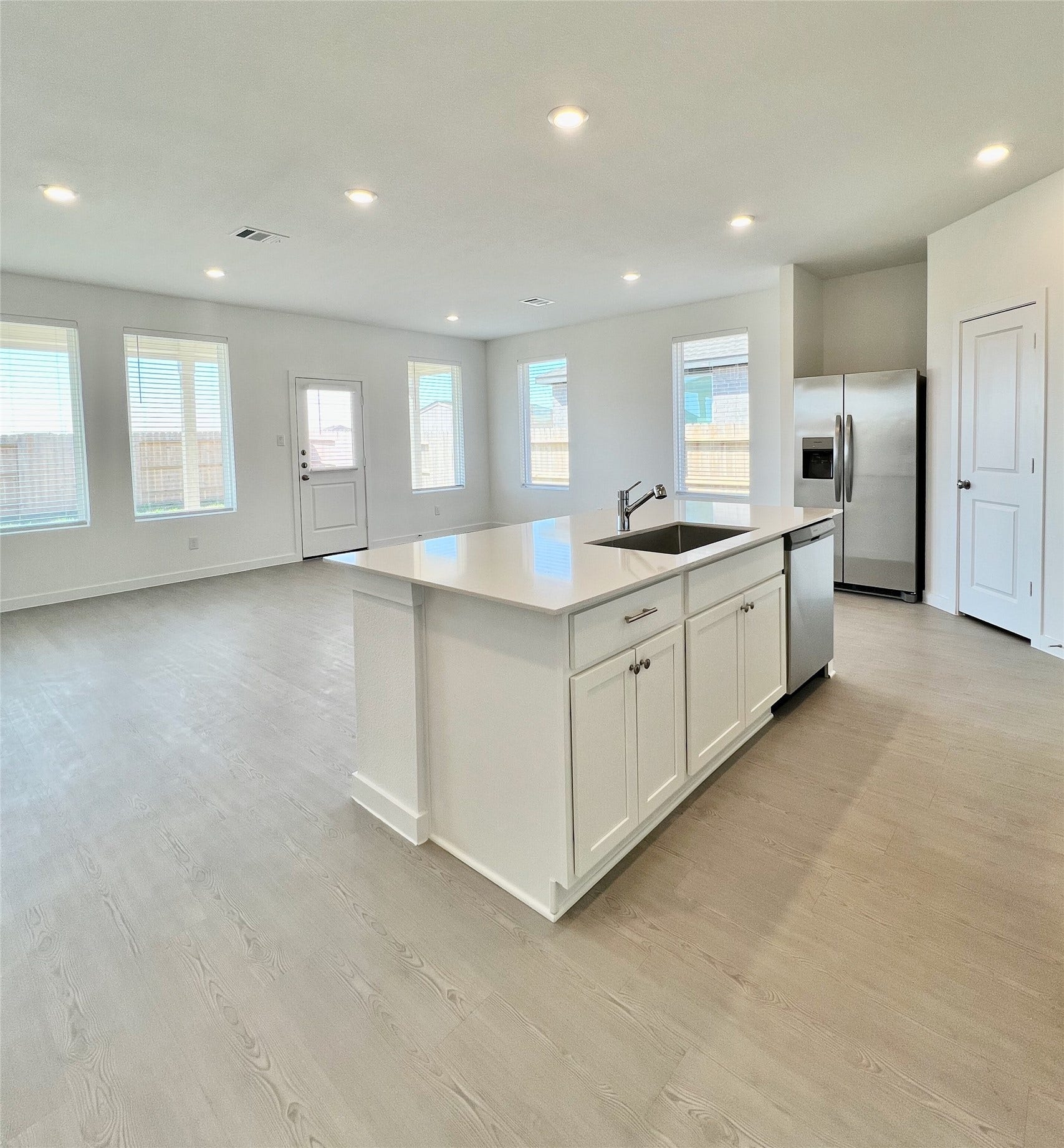 10615 Summers Way, Beasley, TX 77417 10615 Summers Way, Beasley, TX 77417