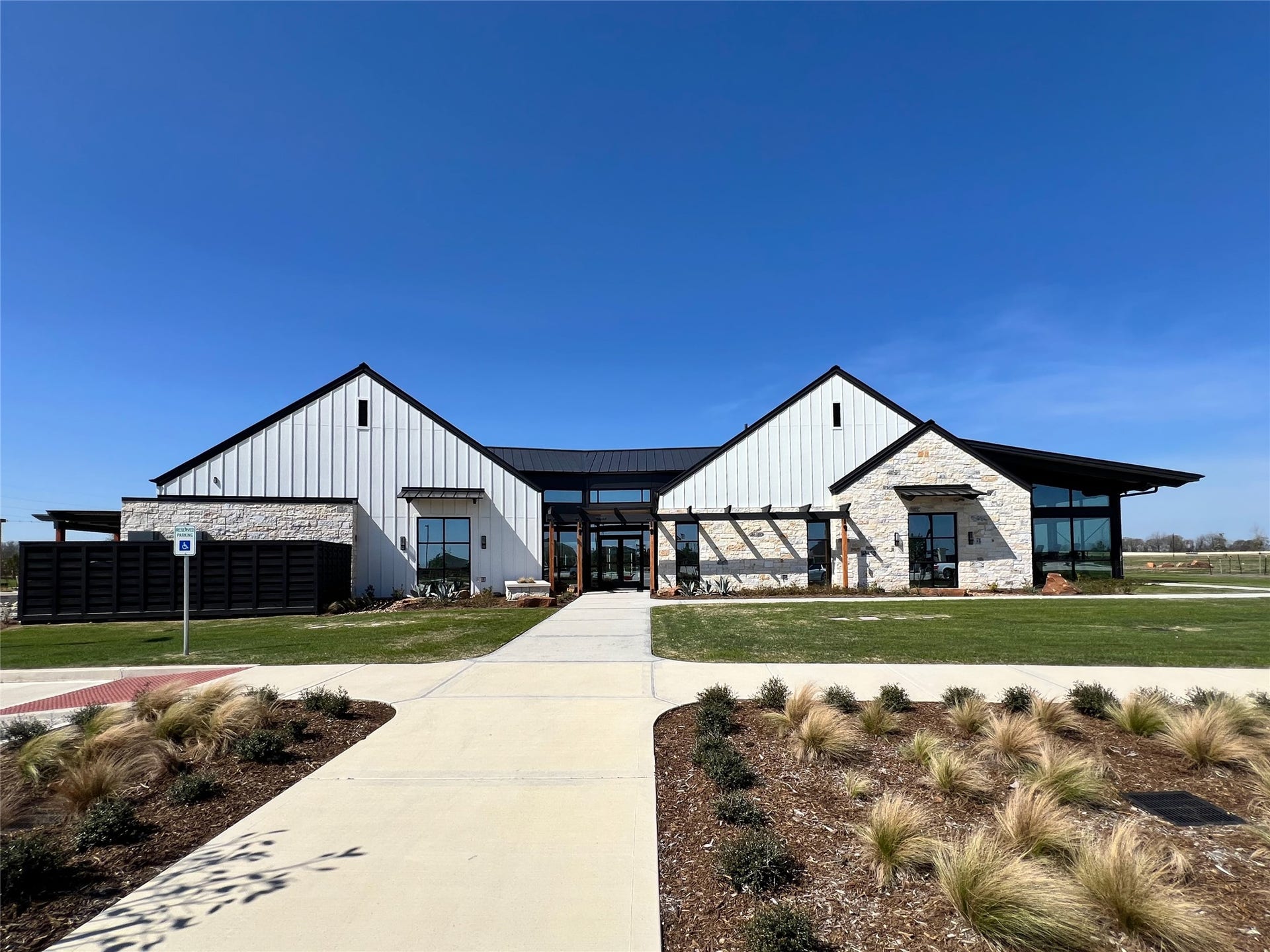 10615 Summers Way, Beasley, TX 77417 Club House