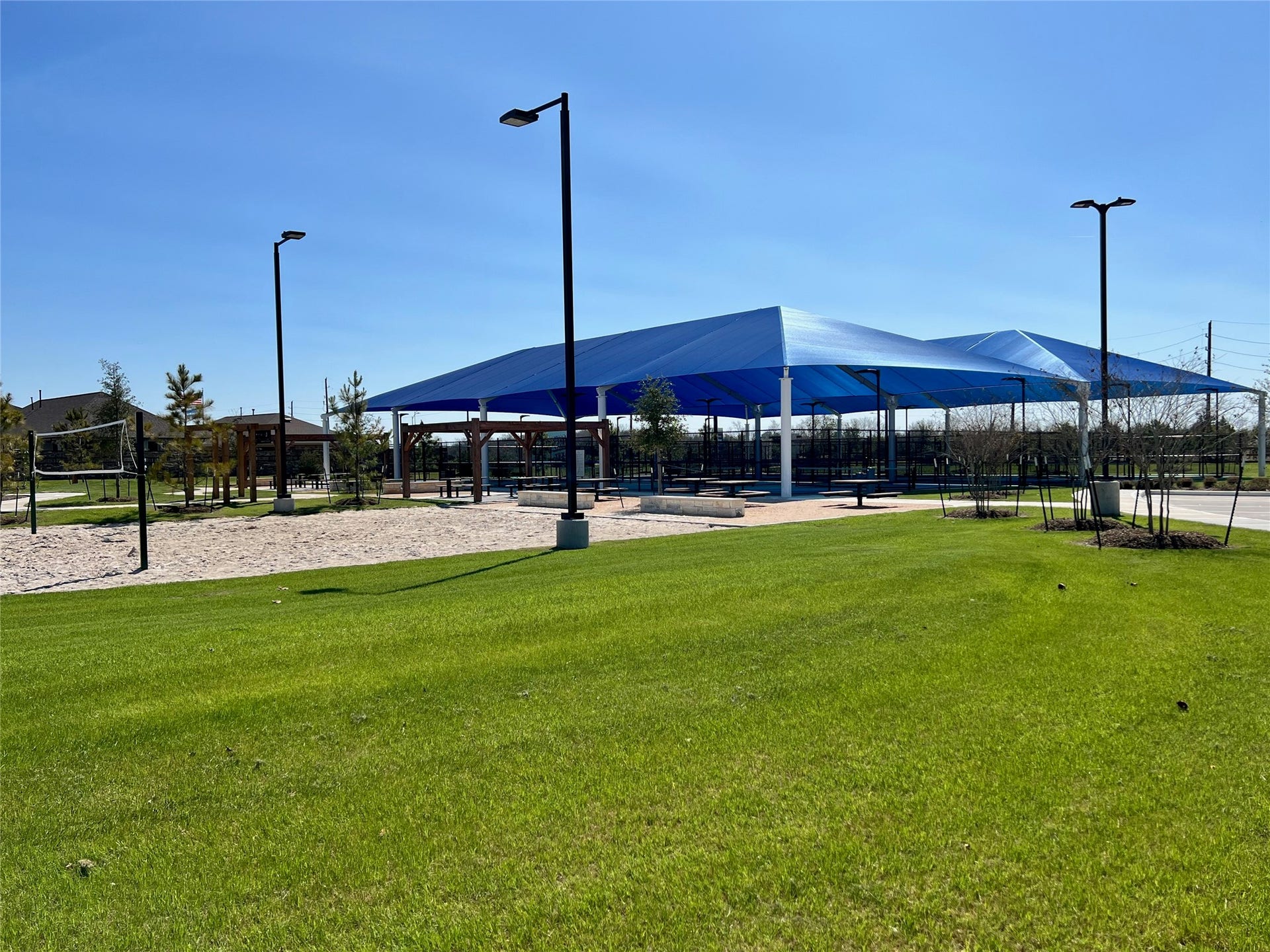 10615 Summers Way, Beasley, TX 77417 Volley Ball Court