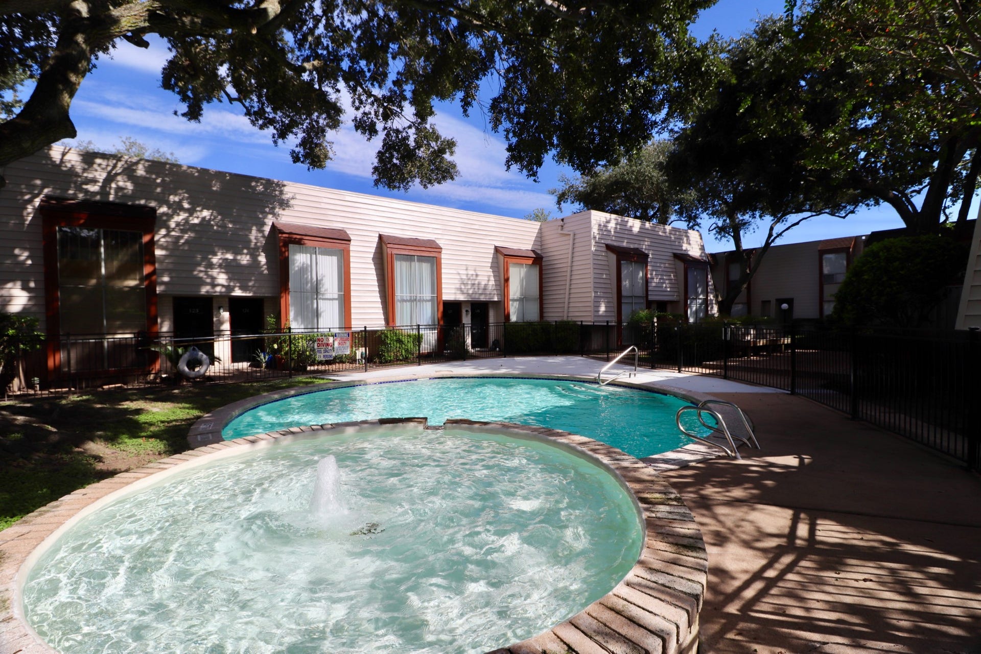 5929 Queensloch Drive, #234, Houston, TX 77096 5929 Queensloch Drive, #234, Houston, TX 77096