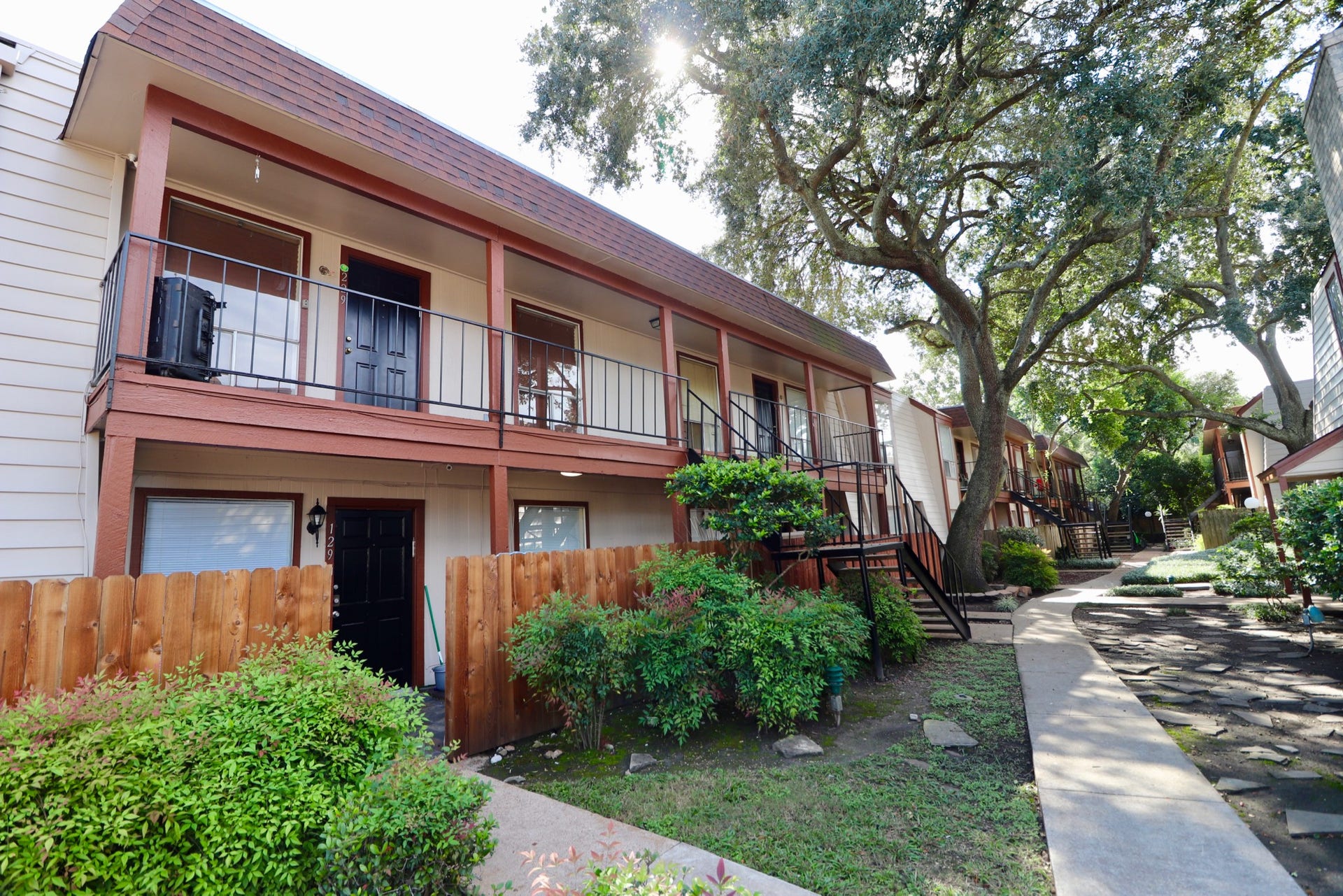 5929 Queensloch Drive, #234, Houston, TX 77096 5929 Queensloch Drive, #234, Houston, TX 77096