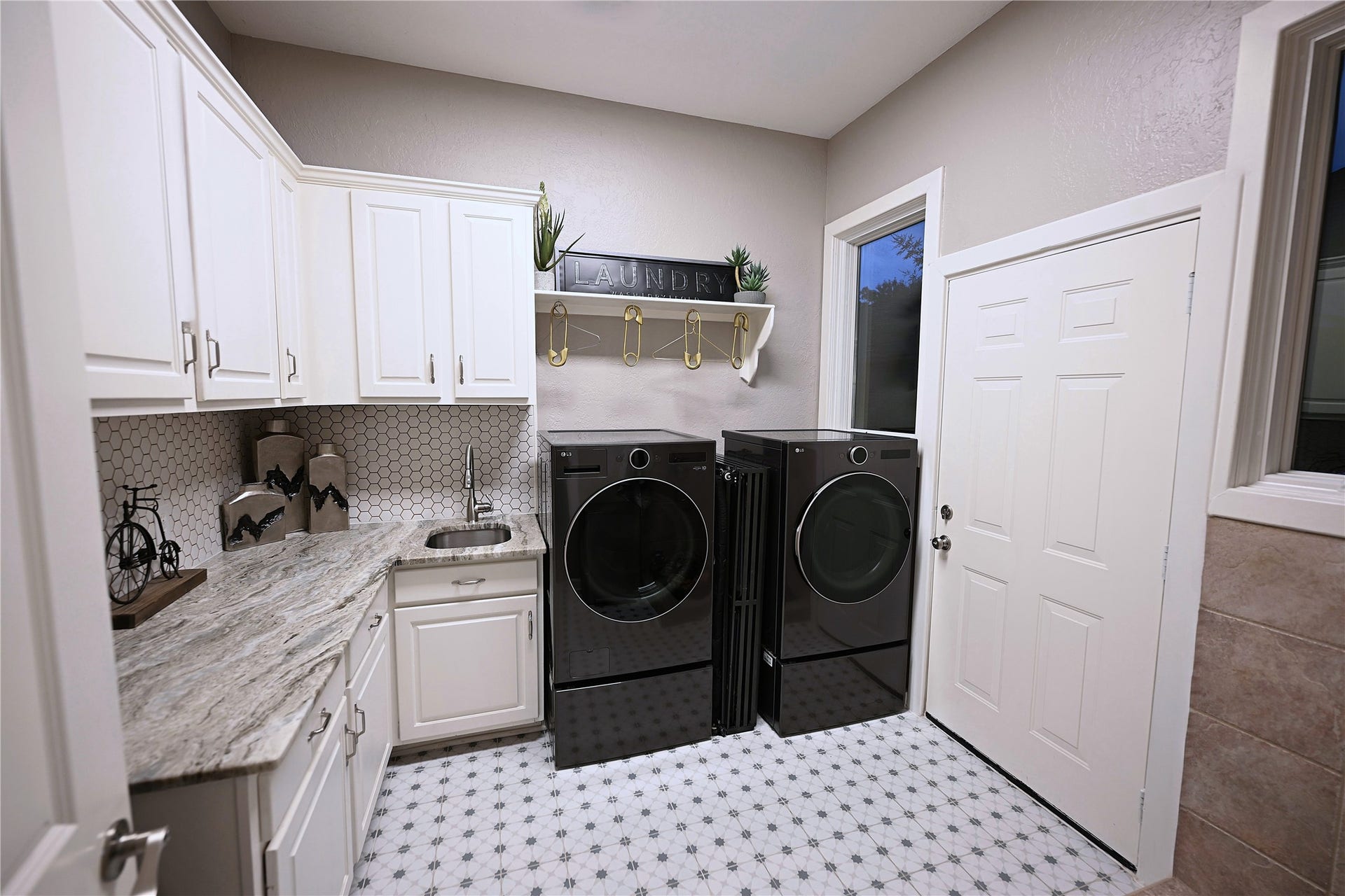 38 Fairway Park, Montgomery, TX 77356 38 Fairway Park, Montgomery, TX 77356