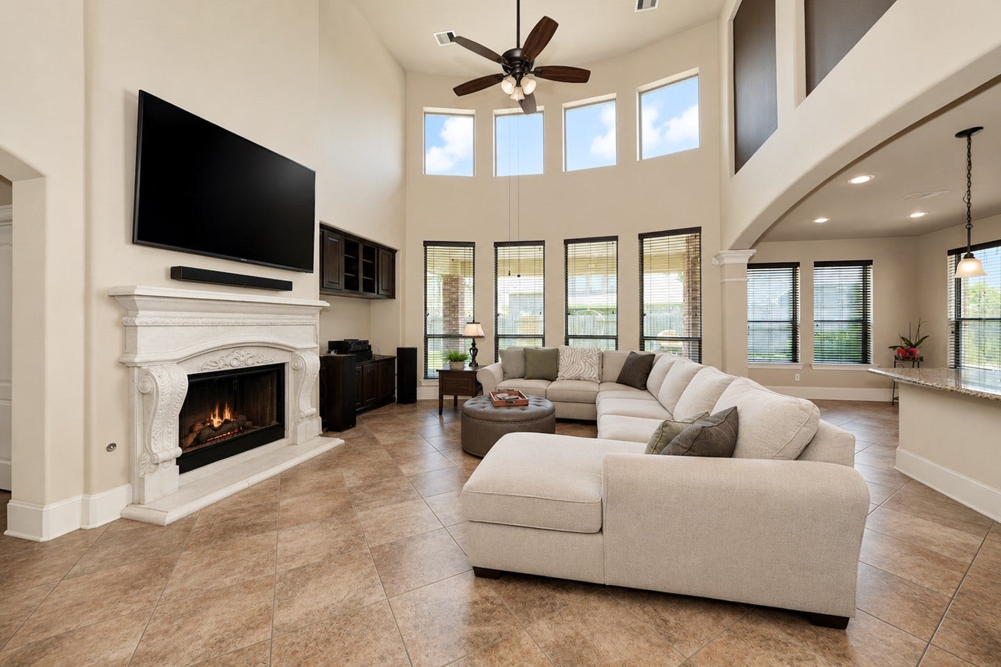 6323 Orange Blossom Lane, Rosenberg, TX 77471 Living area with great open concept with plenty of natural light.