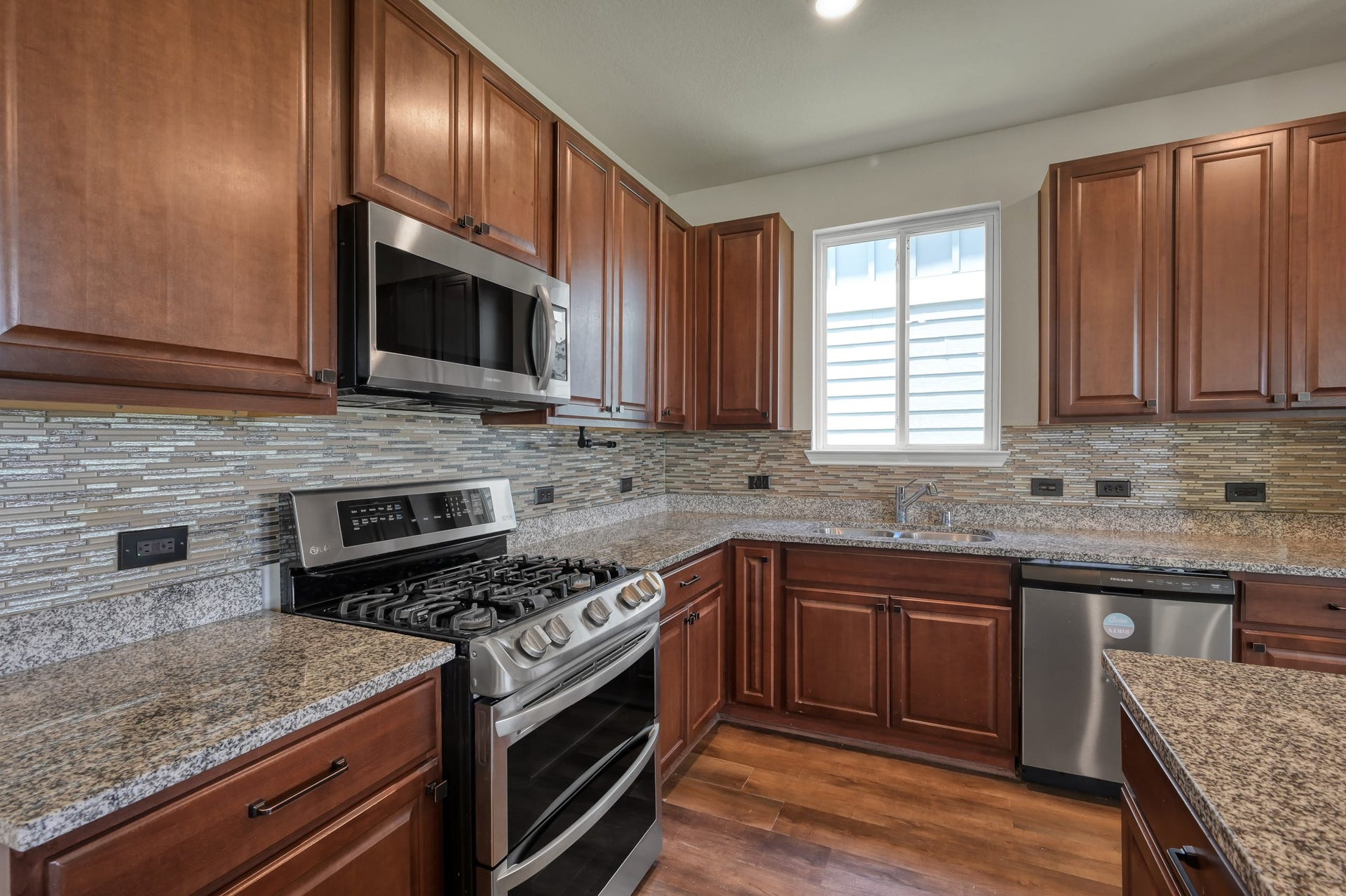 23842 N Wimble Drive, Hockley, TX 77447 23842 N Wimble Drive, Hockley, TX 77447