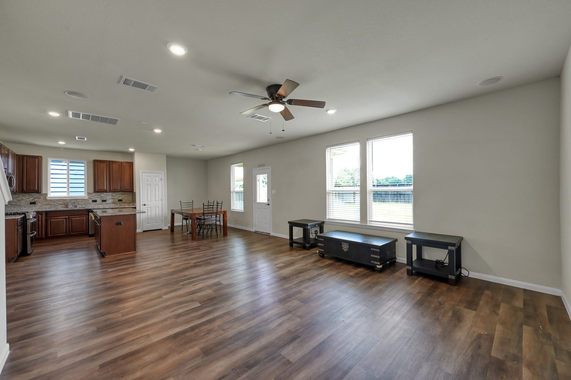 23842 N Wimble Drive, Hockley, TX 77447 23842 N Wimble Drive, Hockley, TX 77447