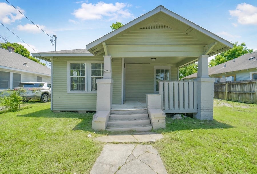 Property photo for 220 Engel Street, Houston, TX