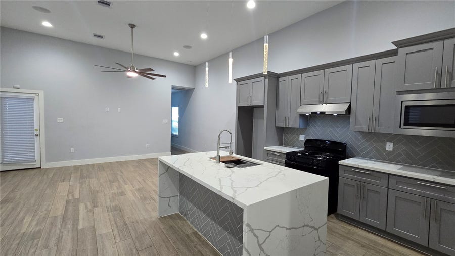 Property photo for 10017 Morocco Road, Houston, TX