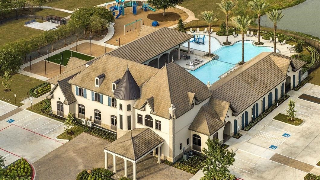 19211 Belmont Stakes Way, Tomball, TX 77377 19211 Belmont Stakes Way, Tomball, TX 77377