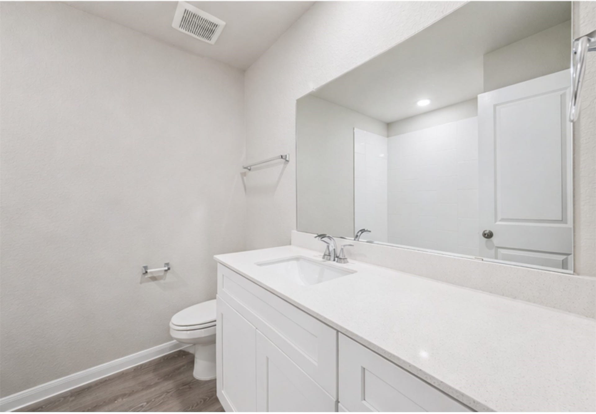 6917 Carver St, Texas City, TX 77591 6917 Carver St, Texas City, TX 77591