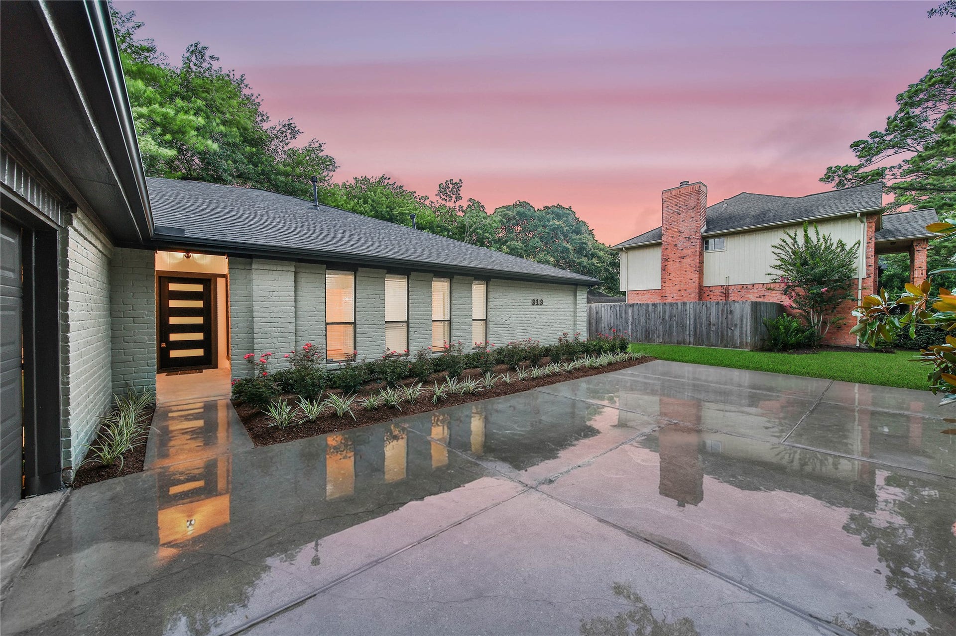 813 E Green Belt Drive, Sugar Land, TX 77498 813 E Green Belt Drive, Sugar Land, TX 77498