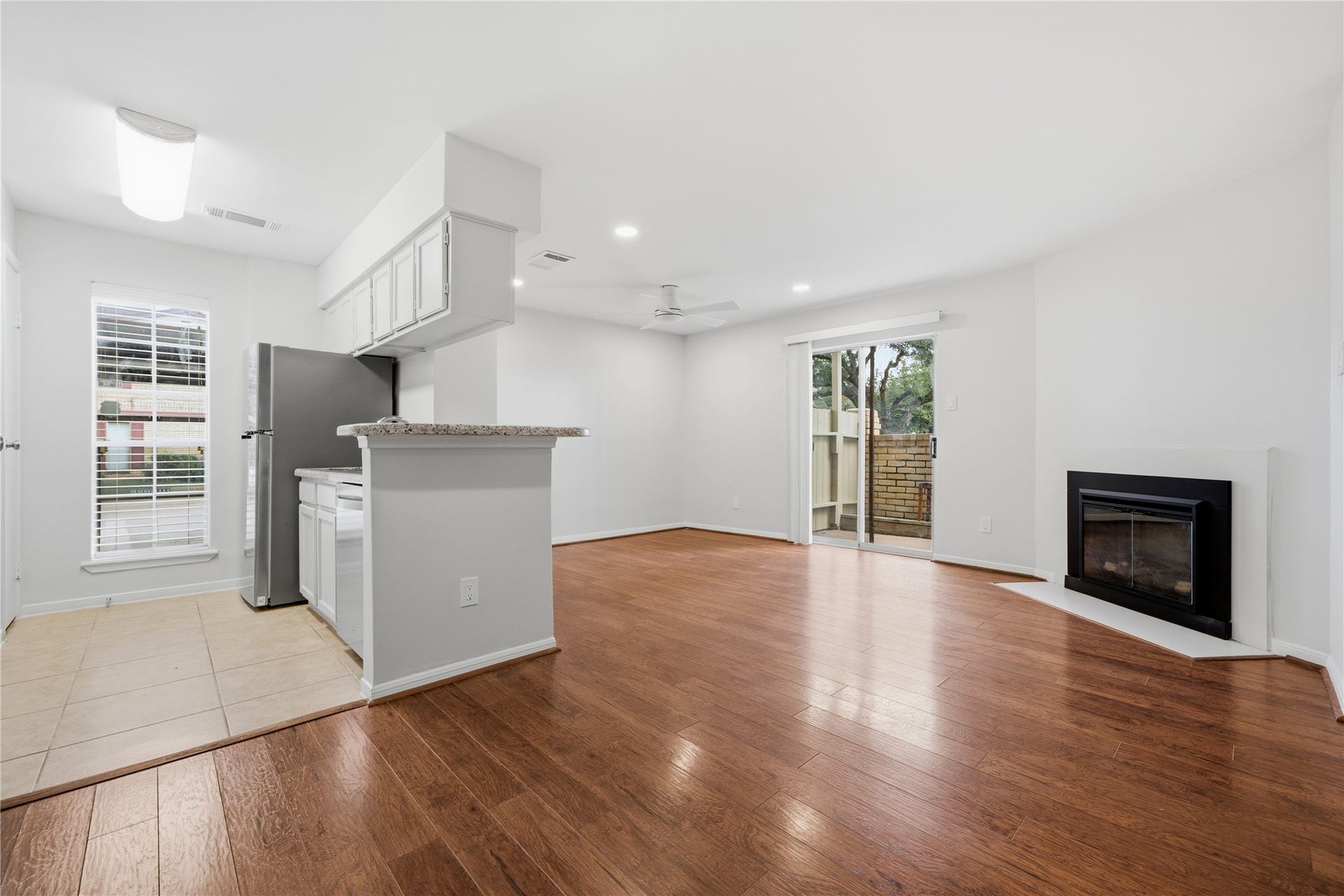 2120 El Paseo Street, #2901, Houston, TX 77054 2120 El Paseo Street, #2901, Houston, TX 77054