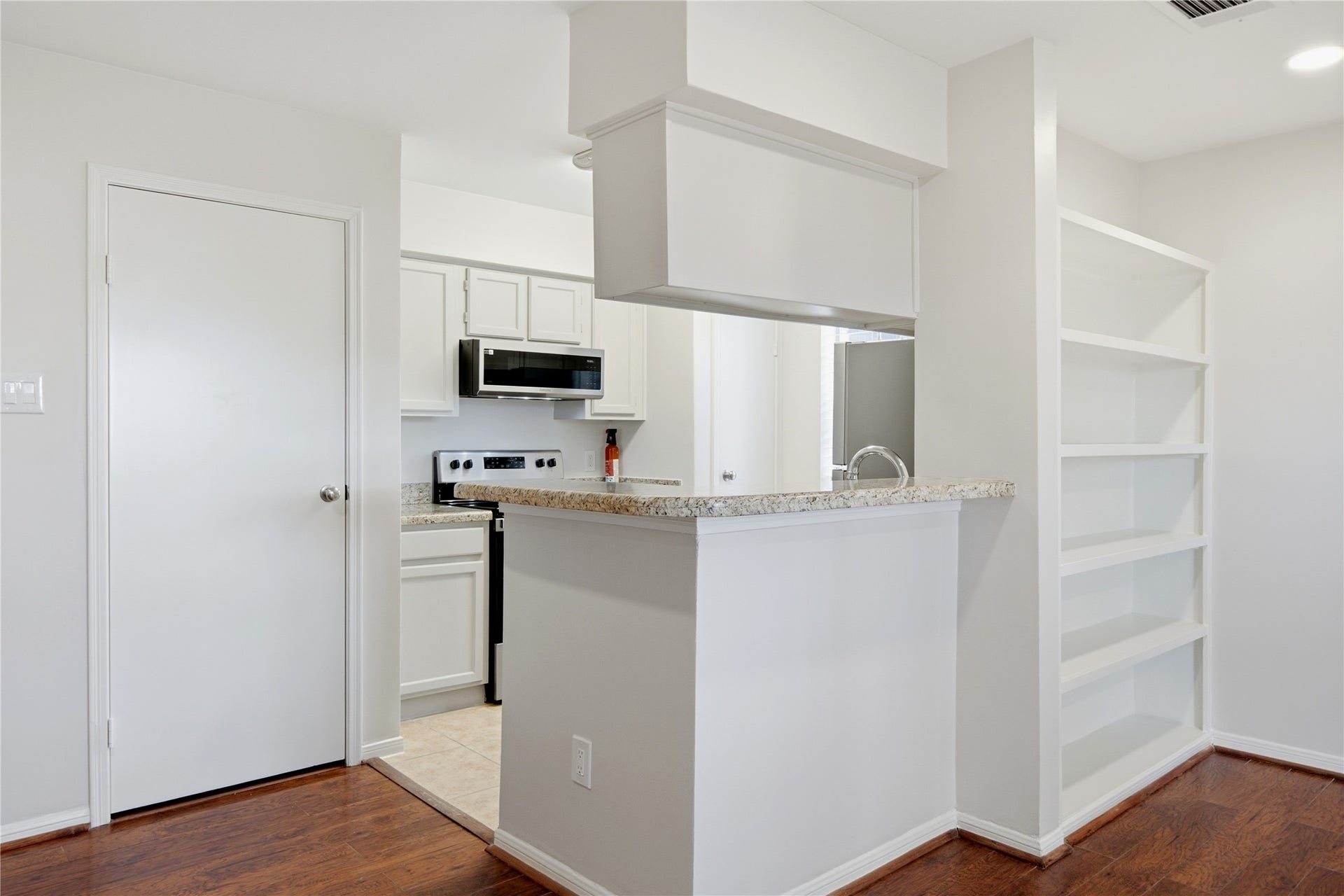 2120 El Paseo Street, #2901, Houston, TX 77054 2120 El Paseo Street, #2901, Houston, TX 77054