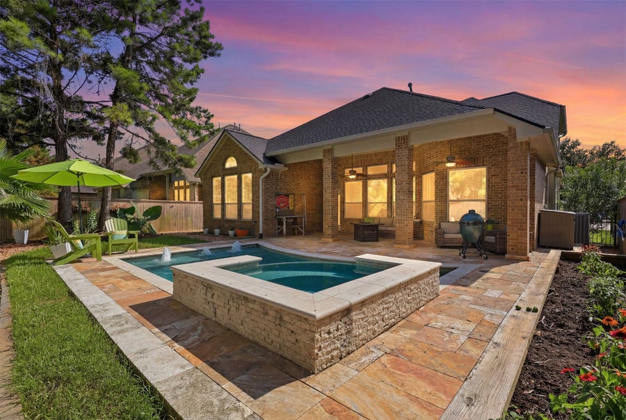 Property photo for 30 Shaded Arbor Drive, Spring, TX