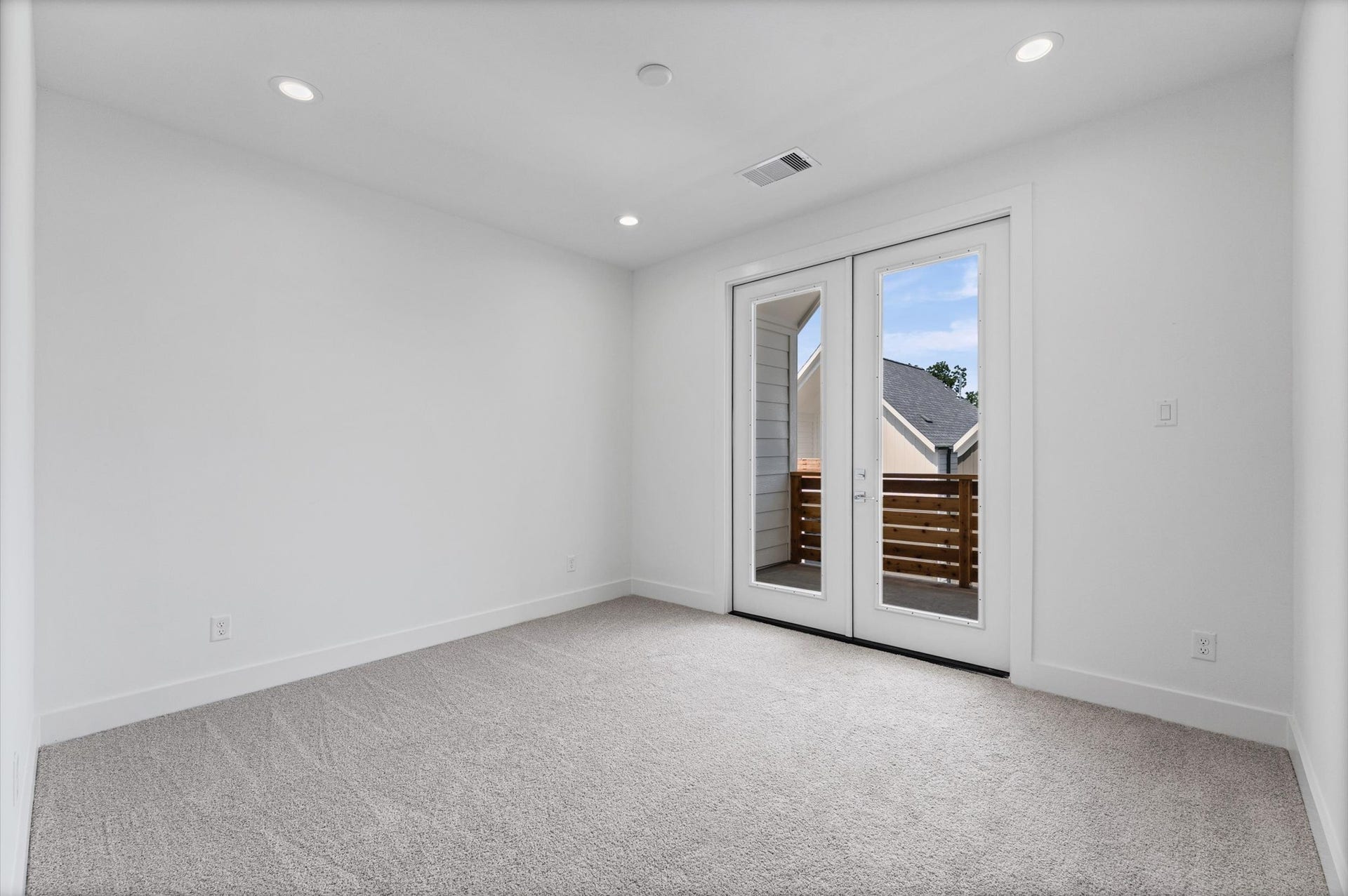 5354 Waleska, Houston, TX 77091 5354 Waleska, Houston, TX 77091