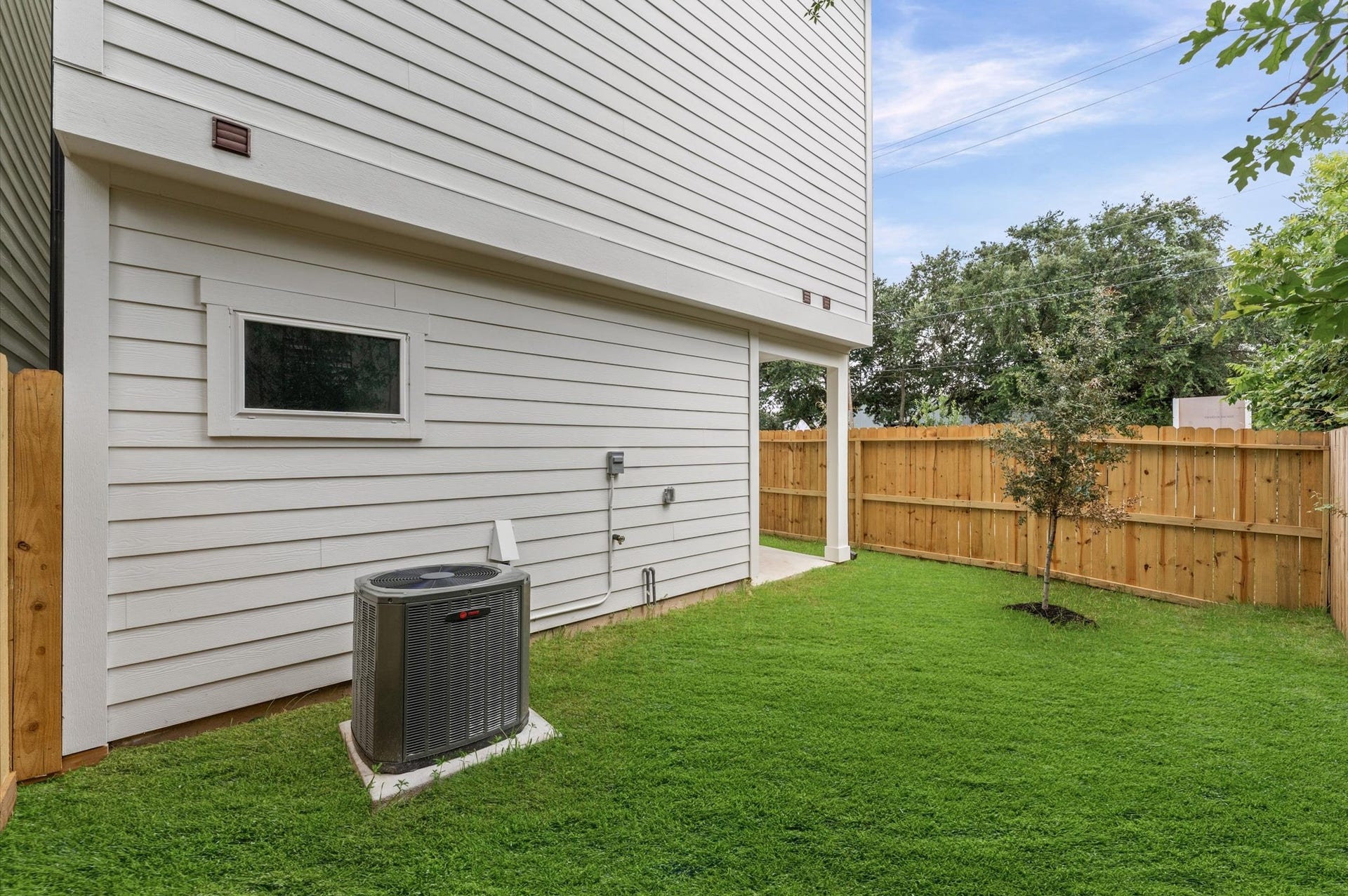 5354 Waleska, Houston, TX 77091 5354 Waleska, Houston, TX 77091