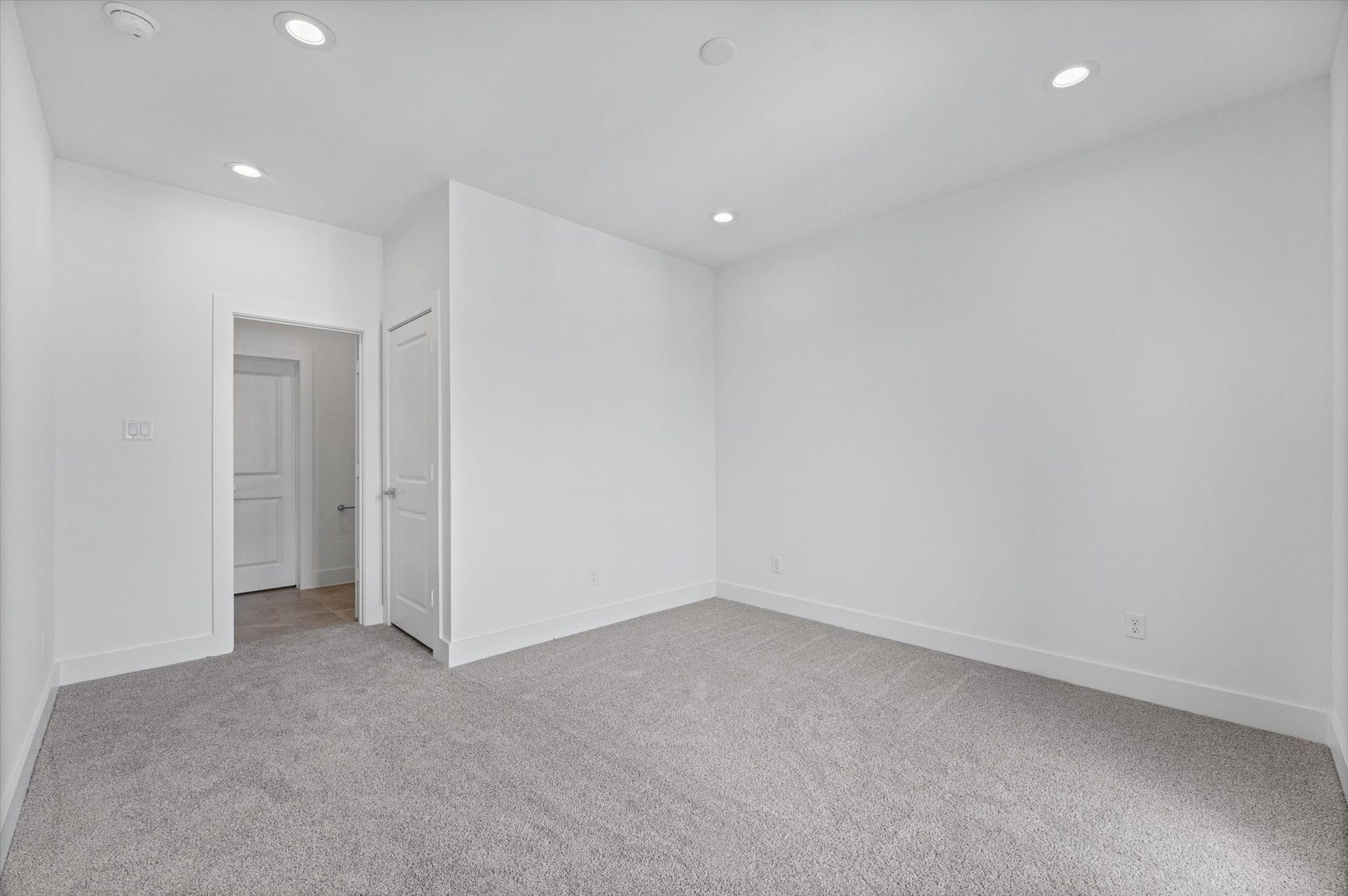 5354 Waleska, Houston, TX 77091 5354 Waleska, Houston, TX 77091