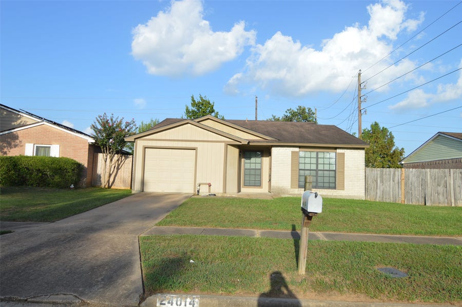 Property photo for 24014 Four Sixes Lane, Hockley, TX