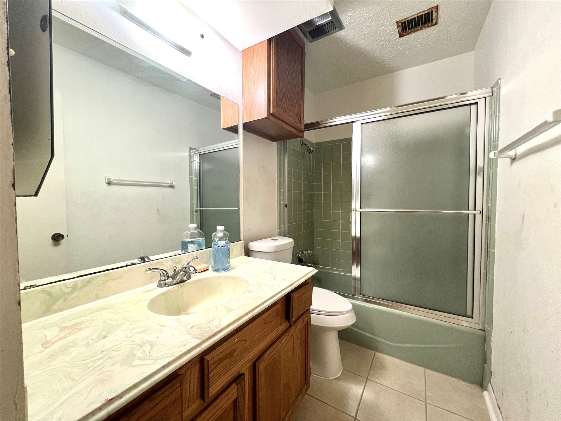 4306 Rosebud Drive, Houston, TX 77053 4306 Rosebud Drive, Houston, TX 77053