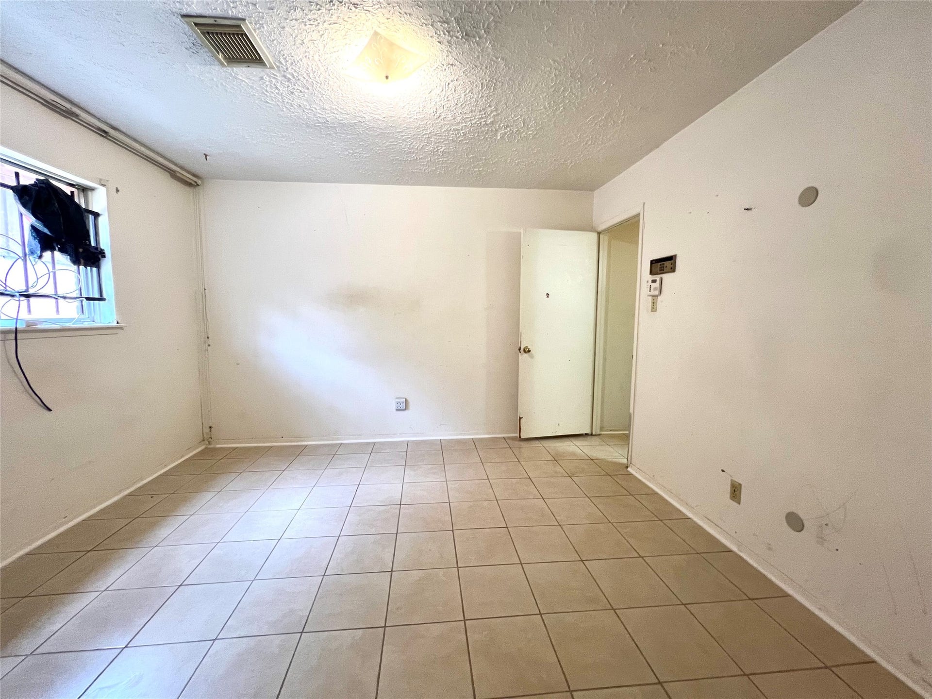 4306 Rosebud Drive, Houston, TX 77053 4306 Rosebud Drive, Houston, TX 77053