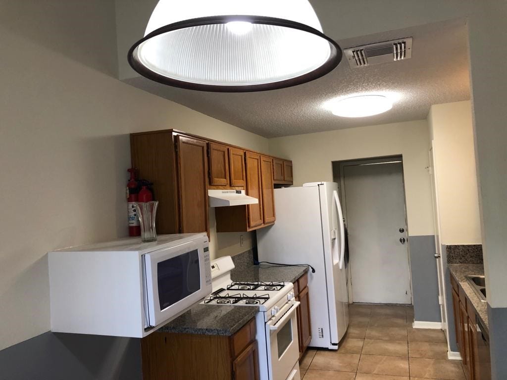 4718 Rainbow Run, Sugar Land, TX 77479 4718 Rainbow Run, Sugar Land, TX 77479