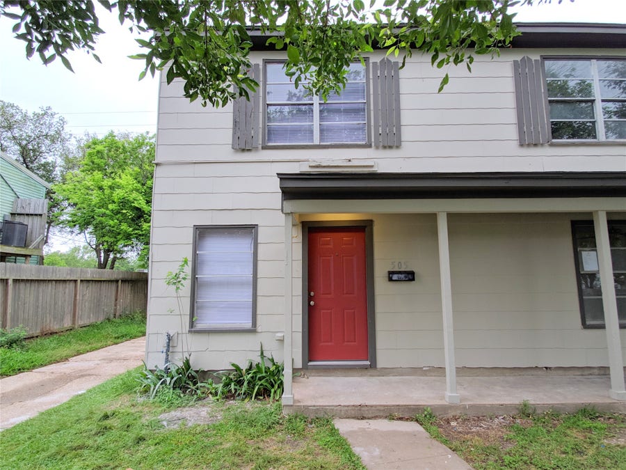Property photo for 505 13th Street N, Texas City, TX