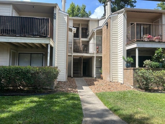 Property photo for 3500 Tangle Brush Drive, #28, The Woodlands, TX