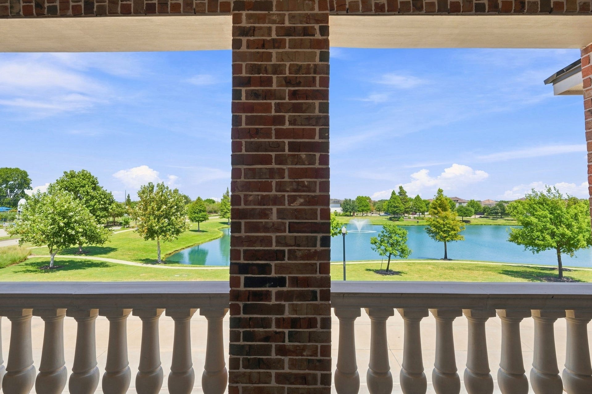 183 Grace Point Drive, Sugar Land, TX 77498 183 Grace Point Drive, Sugar Land, TX 77498