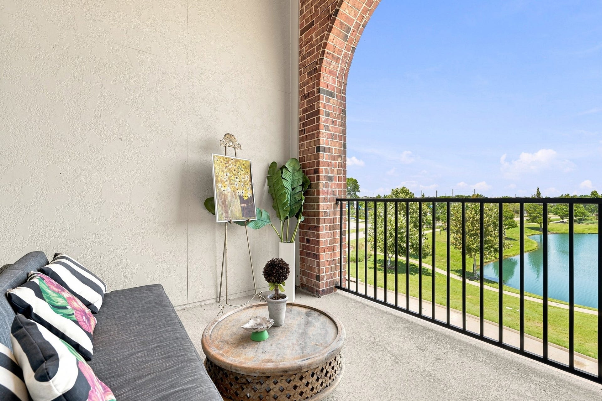 183 Grace Point Drive, Sugar Land, TX 77498 Primary bedroom's balcony