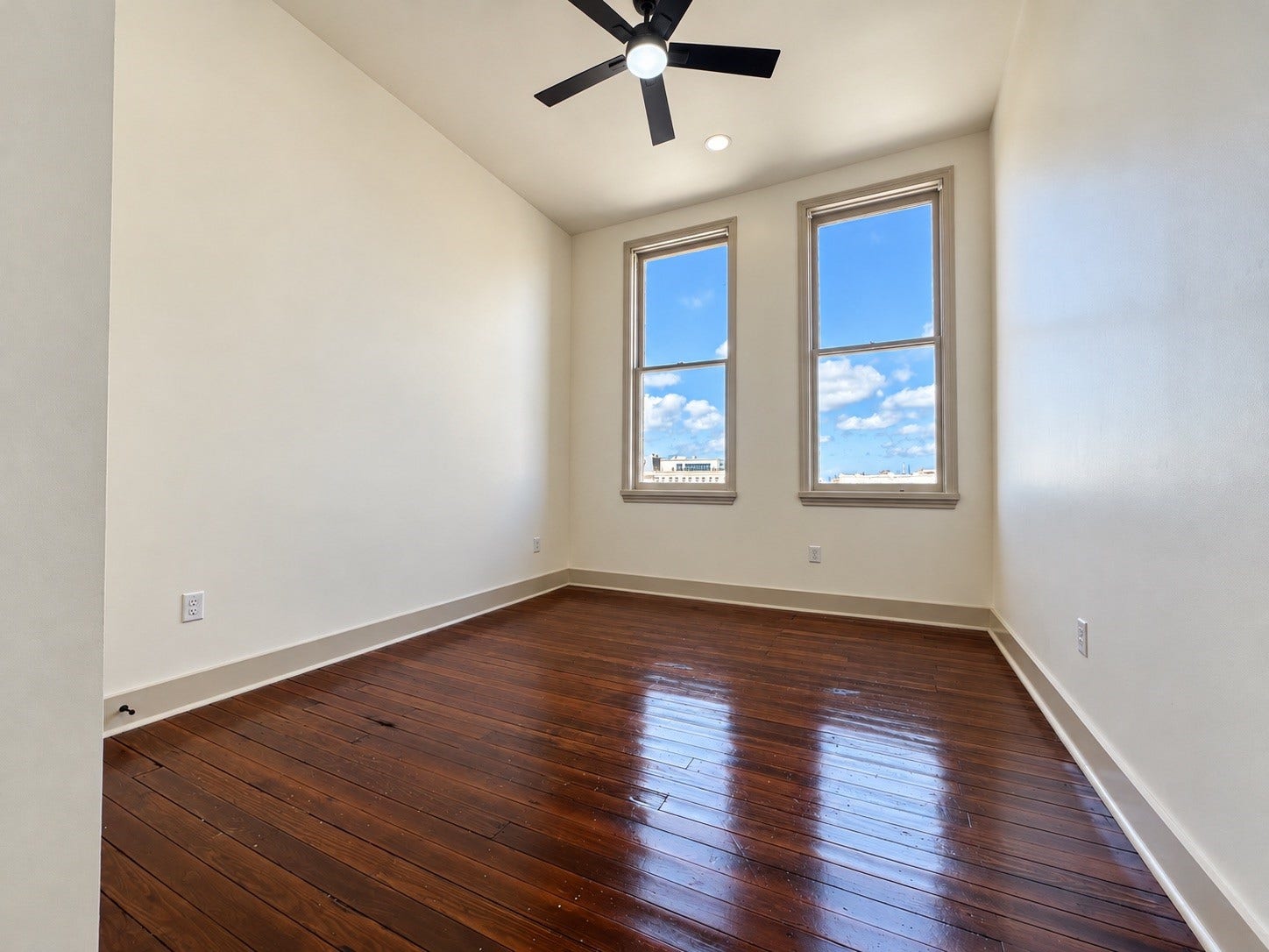 2221 Market Street, #401, Galveston, TX 77550 Bedroom 2