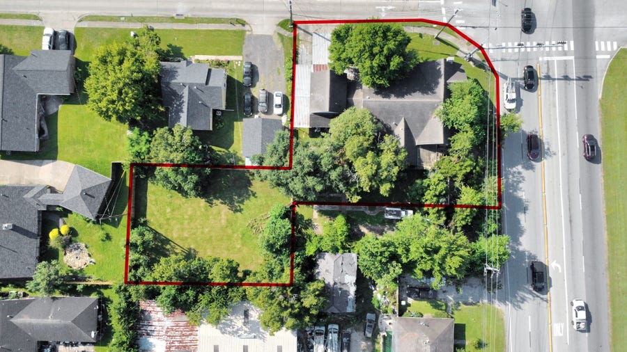 Property photo for 502 Texas Parkway, Missouri City, TX