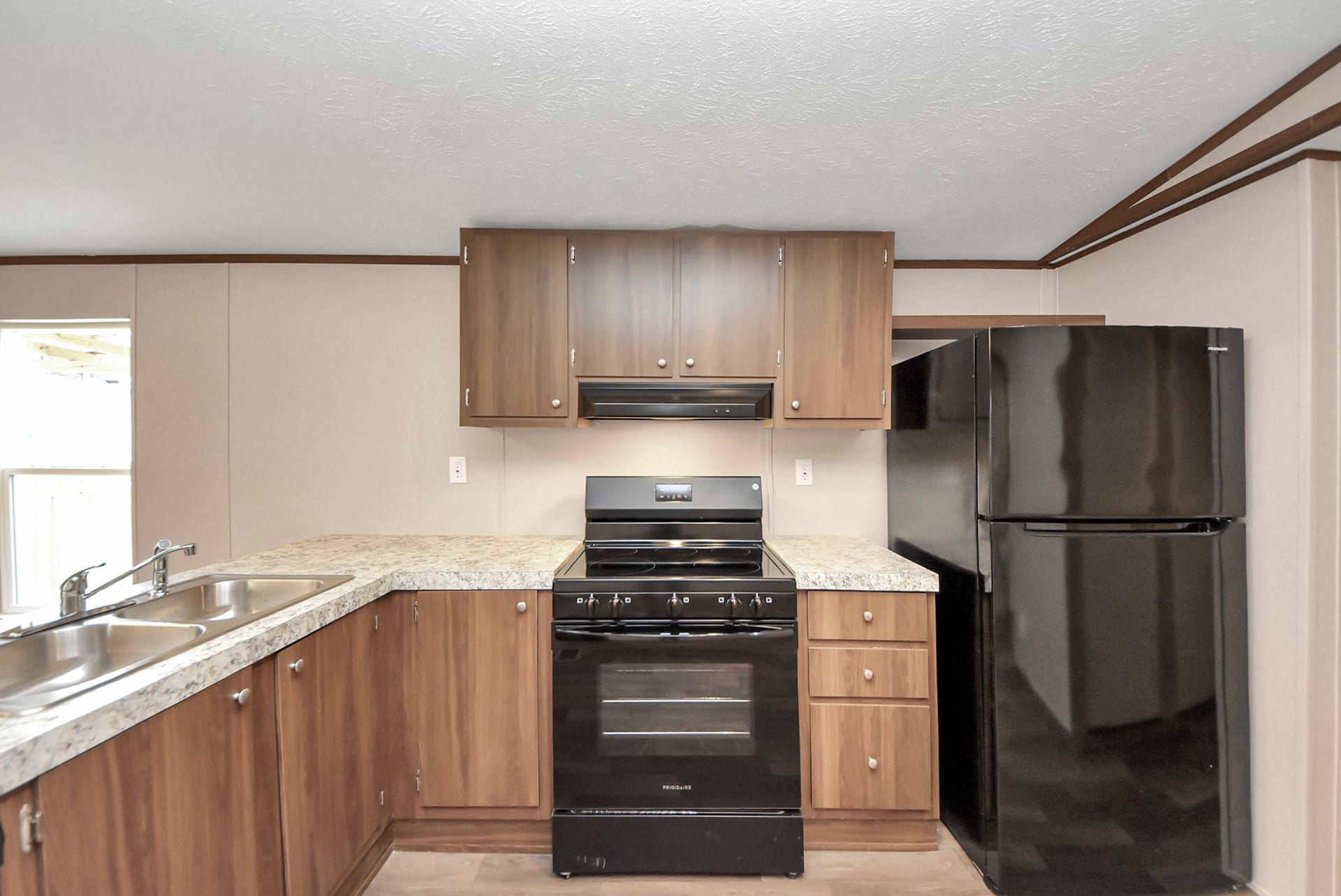 13718 Brigadier Drive, Willis, TX 77318 13718 Brigadier Drive, Willis, TX 77318