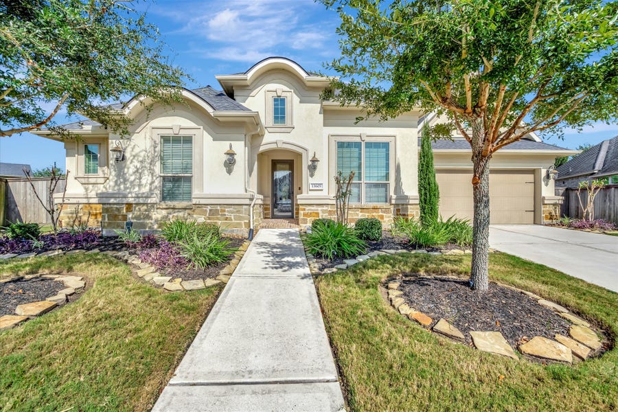 Property photo for 13603 Bellwick Valley Lane, Houston, TX
