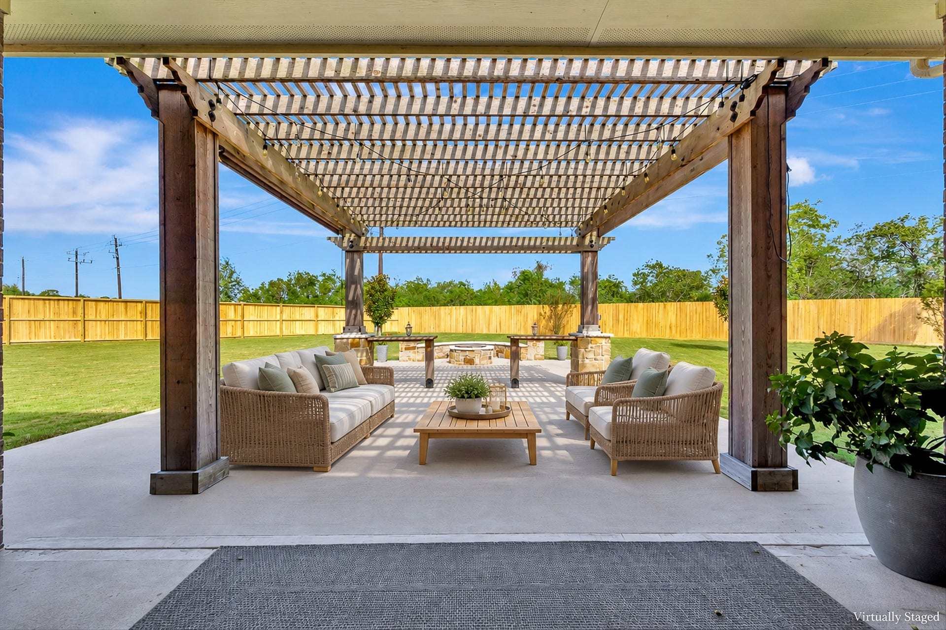 13603 Bellwick Valley Lane, Houston, TX 77059