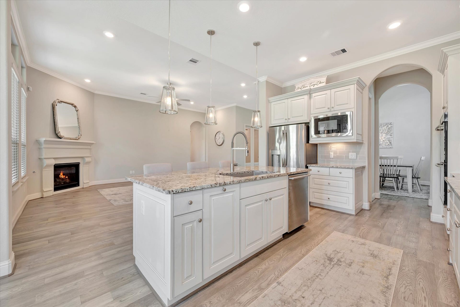 13603 Bellwick Valley Lane, Houston, TX 77059