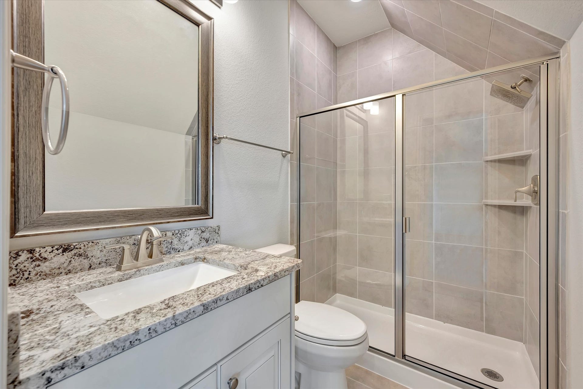 13603 Bellwick Valley Lane, Houston, TX 77059