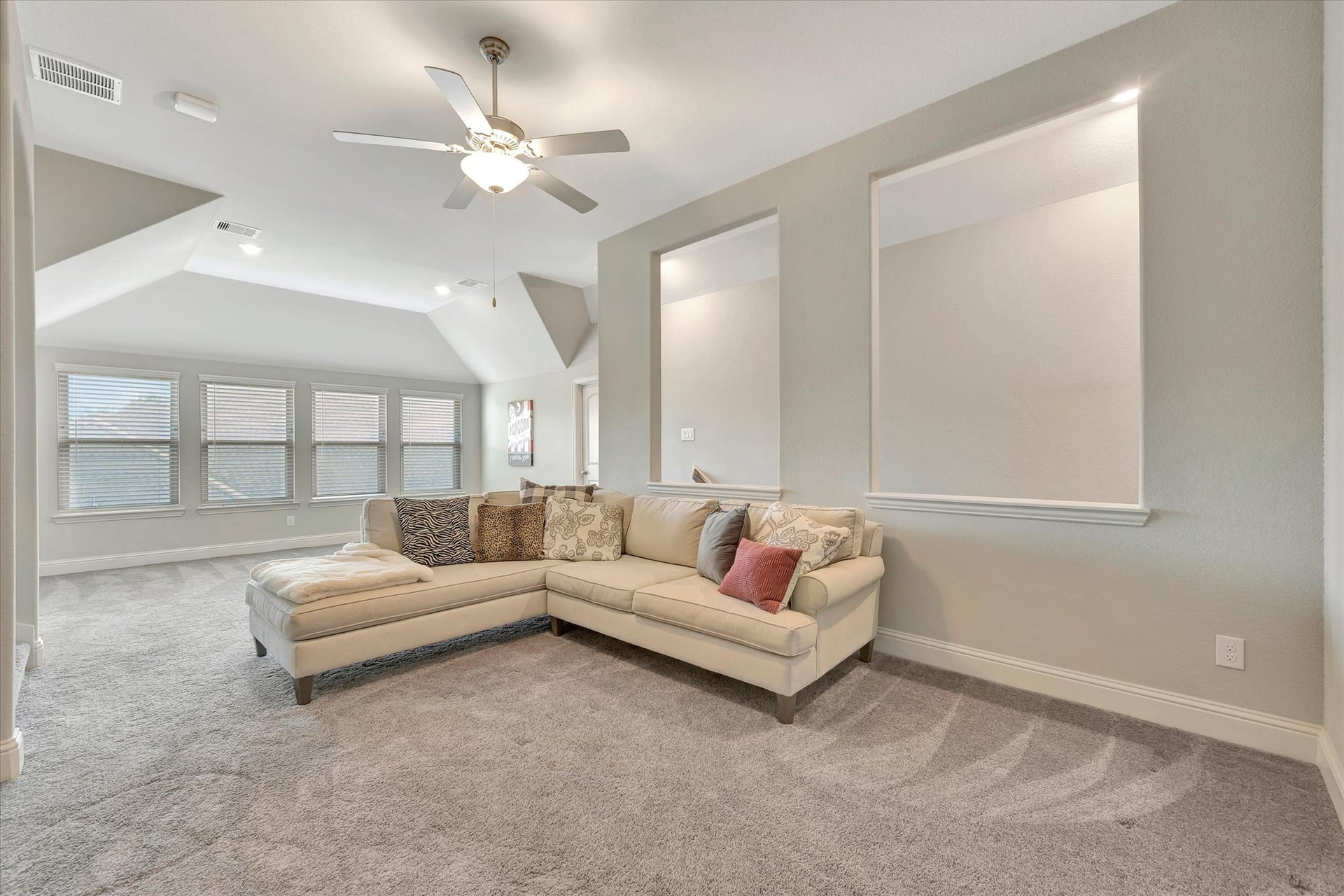 13603 Bellwick Valley Lane, Houston, TX 77059