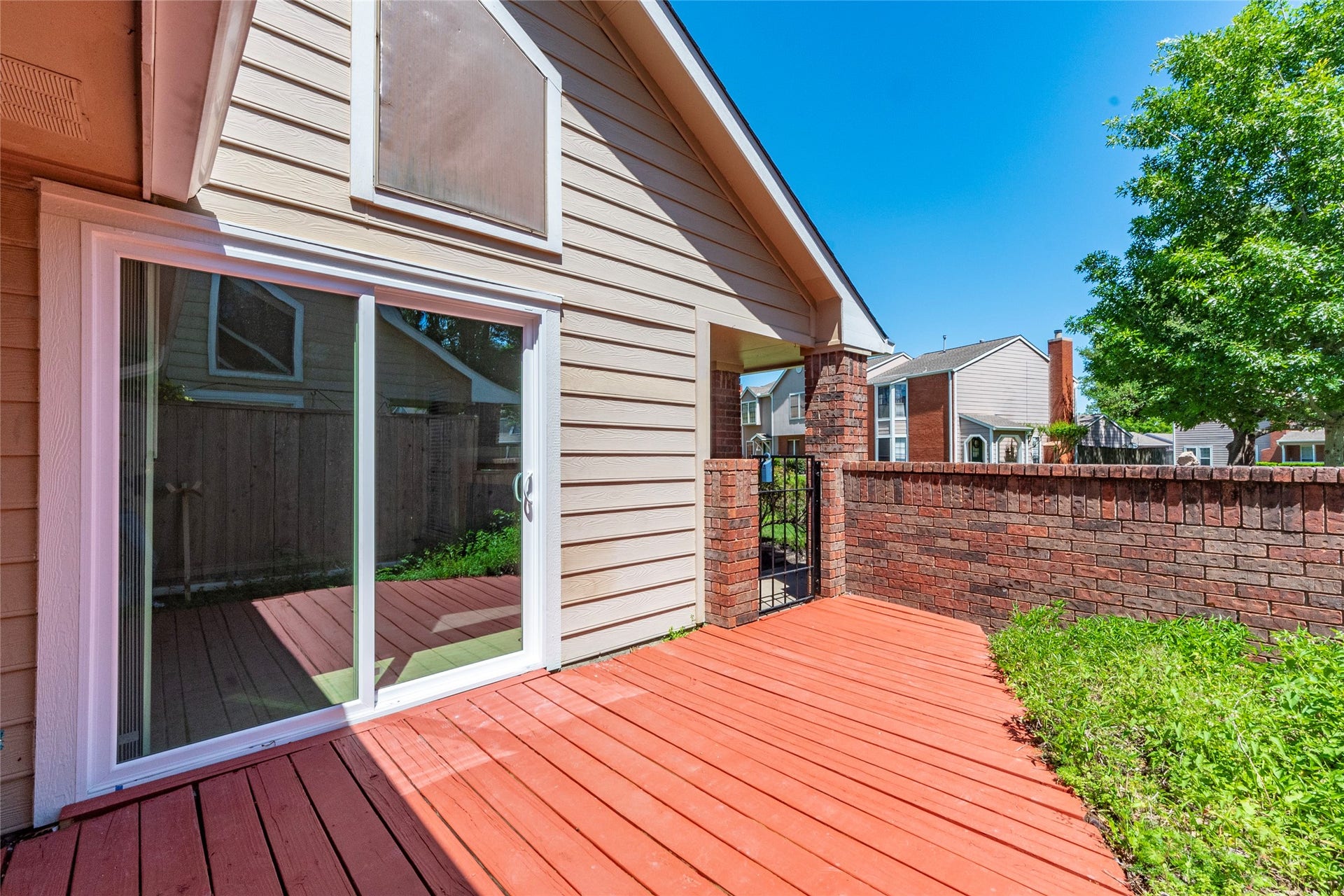 1436 Gemini Street, Houston, TX 77058 1436 Gemini Street, Houston, TX 77058