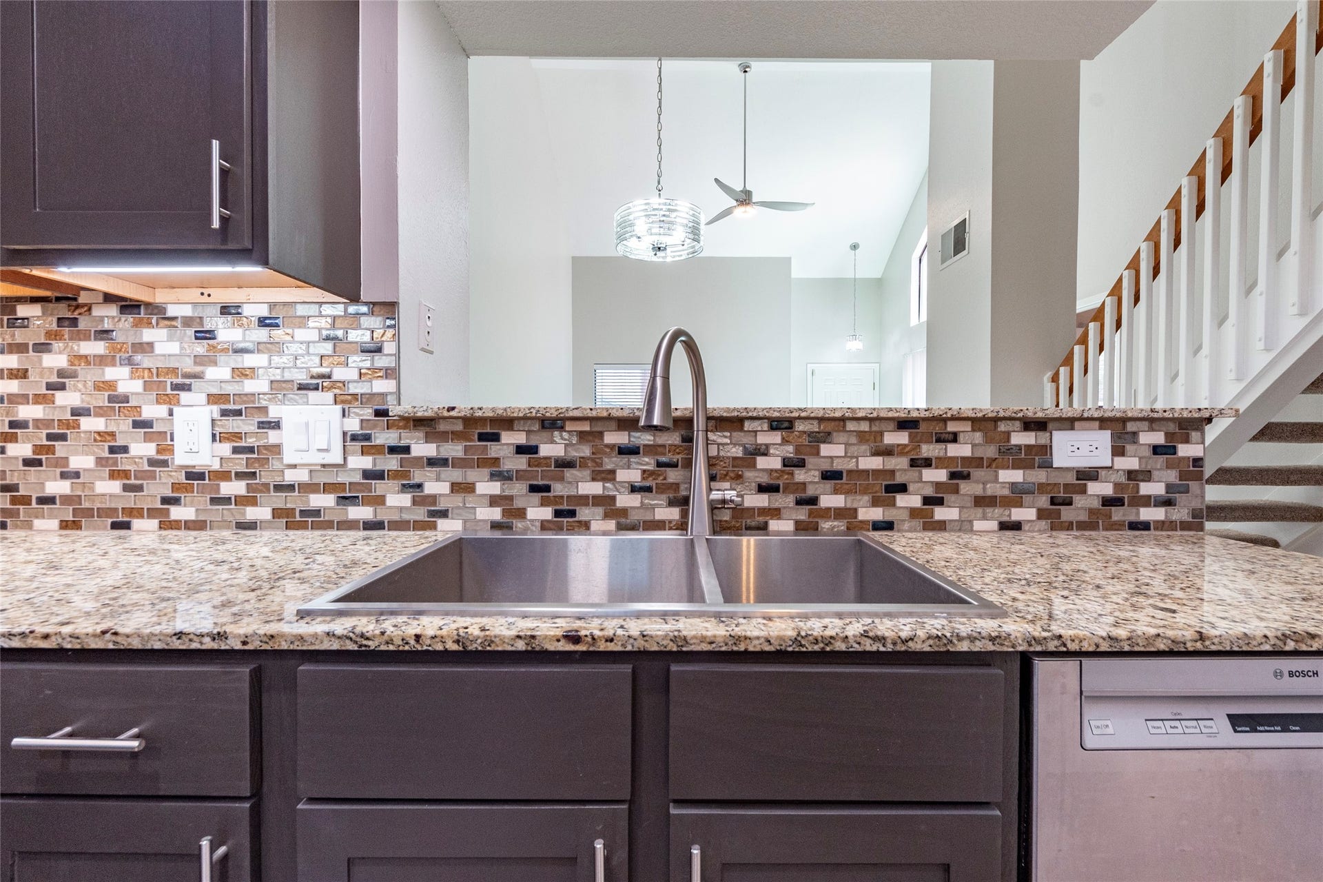 1436 Gemini Street, Houston, TX 77058 1436 Gemini Street, Houston, TX 77058