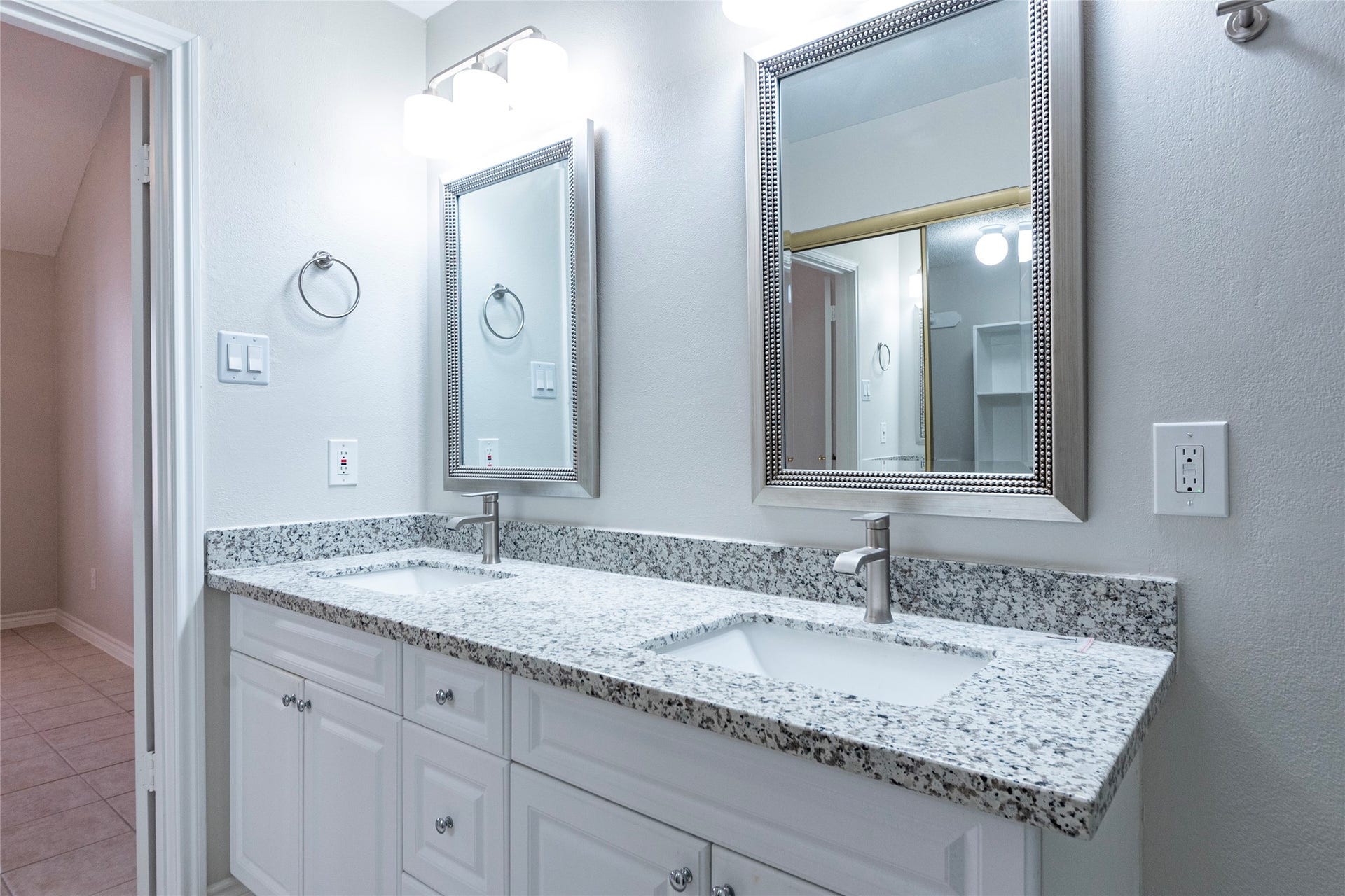 1436 Gemini Street, Houston, TX 77058 1436 Gemini Street, Houston, TX 77058