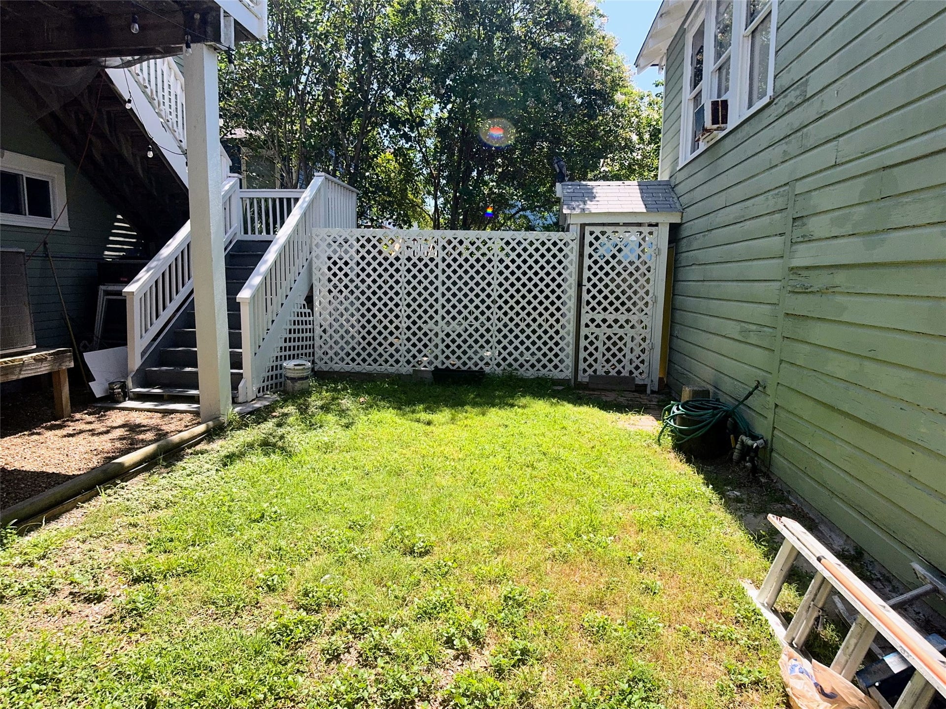 3510 Avenue S 1/2, #B, Galveston, TX 77550 Green space.