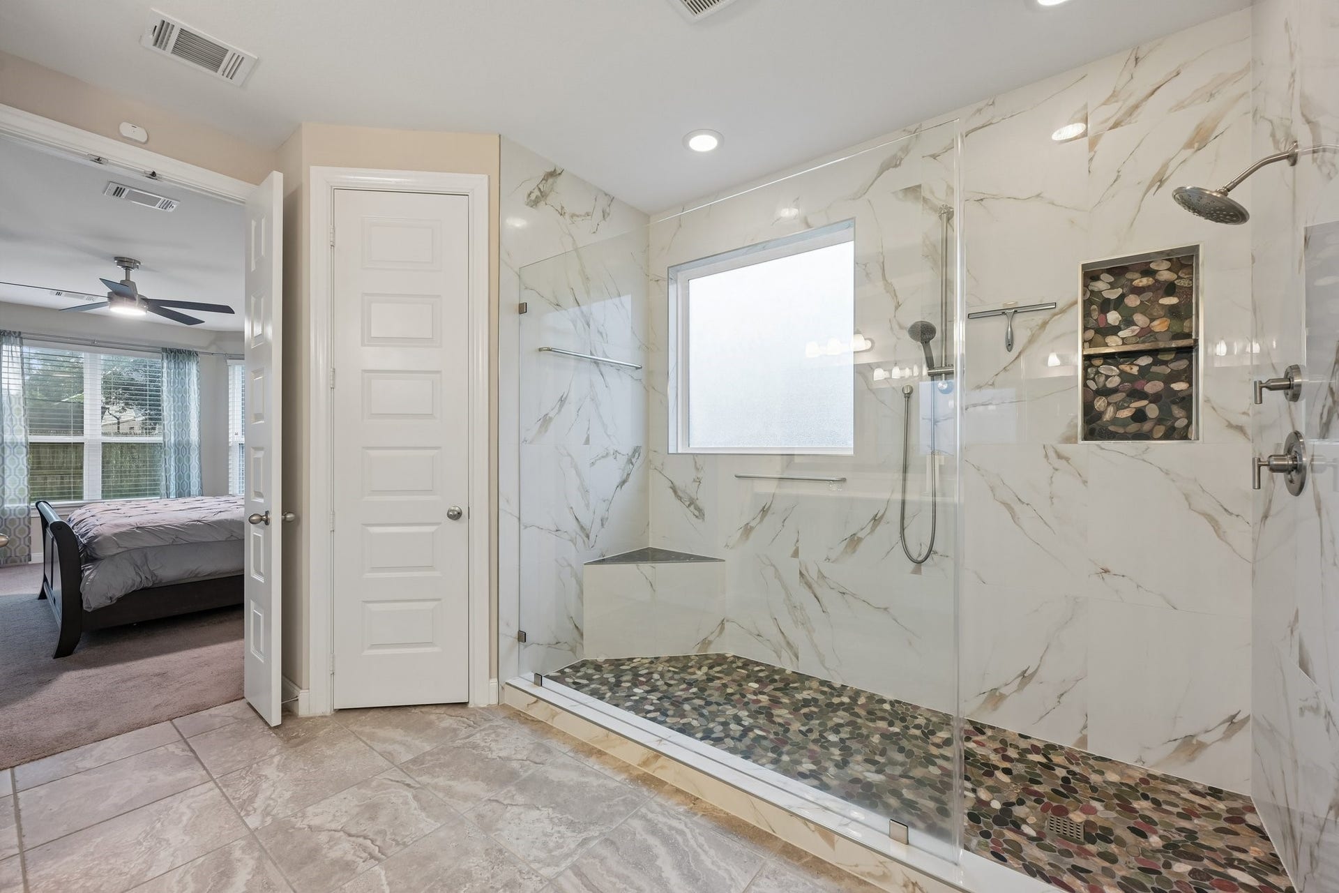 17105 Stillhouse Lake Court, Houston, TX 77044 Relaxation is key in this spa-like oasis