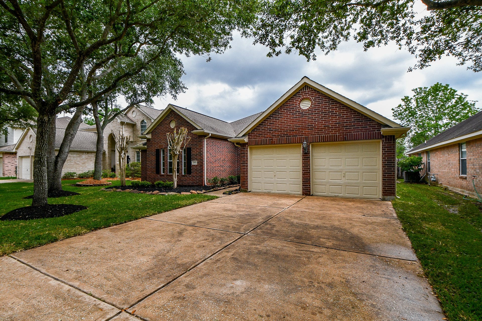 2811 Rayburn Ridge Drive, Katy, TX 77450 2811 Rayburn Ridge Drive, Katy, TX 77450